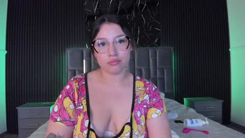 Celeste Bloom online show from December 31, 8:26 am