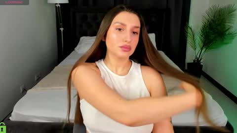 Celine Coello online show from February 6, 4:06 am