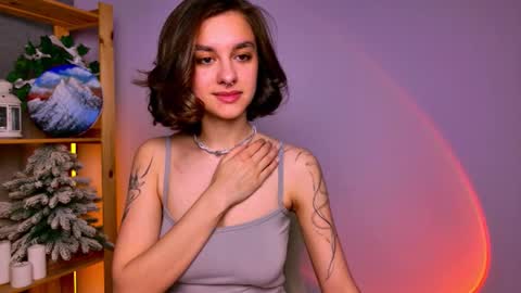 Snapshot of celine_dionn chatting on December 20, 5:03 am Celine online show from December 20, 5:03 am