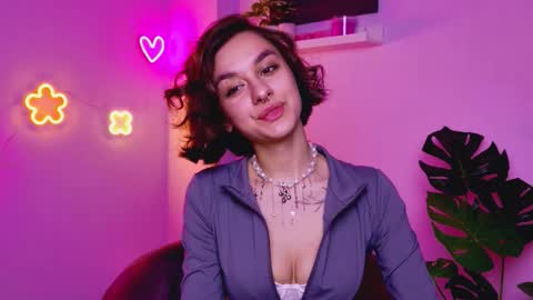 Snapshot of celine_dionn chatting on January 15, 4:06 am Celine online show from January 15, 4:06 am