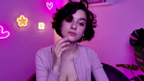  Celine  online show from February 15, 5:26 am