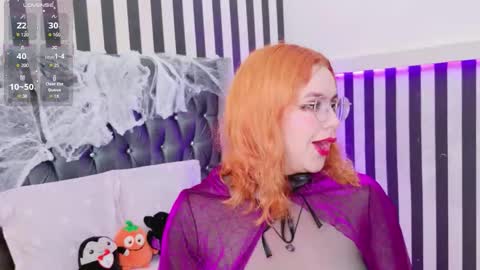 Snapshot of celineblossom_ chatting on November 1, 5:20 am Celine online show from November 1, 5:20 am