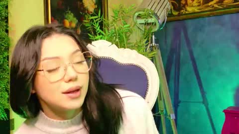 celinelow online show from September 19, 5:31 am