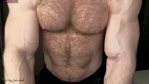 Snapshot of centurion_1 chatting on May 17, 7:43 pm Bruce online show from May 17, 7:43 pm
