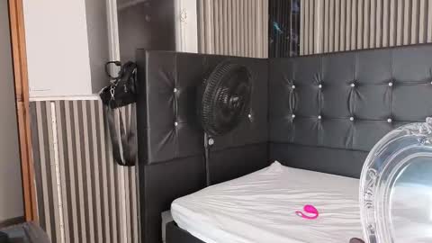 Cerecita  online show from March 10, 10:53 am