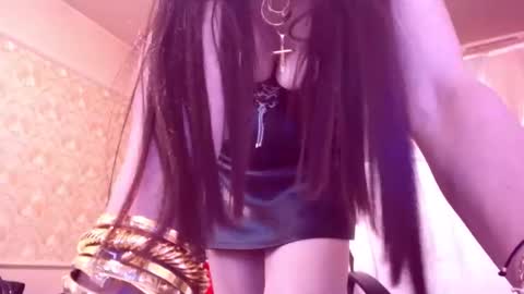 Cerise online show from May 15, 11:34 pm