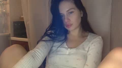 Eva online show from October 22, 7:57 pm