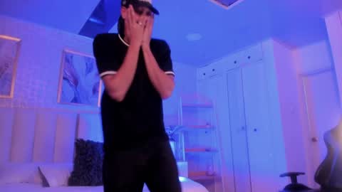 cero khalifa online show from May 9, 1:44 am