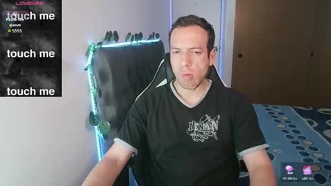 Cerso online show from October 20, 4:24 am