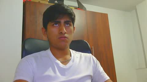 Snapshot of cesarex148 chatting on December 7, 1:47 am Cesar online show from December 7, 1:47 am