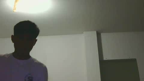 Snapshot of cesarex148 chatting on December 23, 11:49 pm Cesar online show from December 23, 11:49 pm