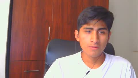 Snapshot of cesarex148 chatting on December 27, 10:59 pm Cesar online show from December 27, 10:59 pm