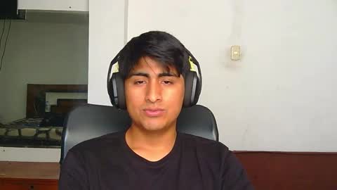 Snapshot of cesarex148 chatting on December 2, 6:47 pm Cesar online show from December 2, 6:47 pm