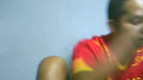Snapshot of cesartodisoa9 chatting on May 2, 1:43 am cesartodisoa9 online show from May 2, 1:43 am