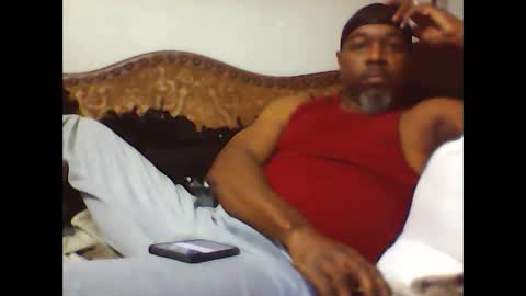 Snapshot of cflayv chatting on February 13, 11:58 pm cflayv online show from February 13, 11:58 pm
