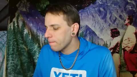 cguffey2284 online show from January 19, 8:09 pm