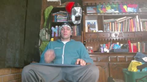 cguffey2284 online show from February 26, 10:15 am