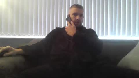 ch33ky85 online show from February 10, 1:01 pm