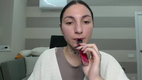 Kate online show from December 12, 9:51 am