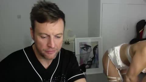 Snapshot of chacar123 chatting on March 31, 11:27 pm 2Play and play2 online show from March 31, 11:27 pm