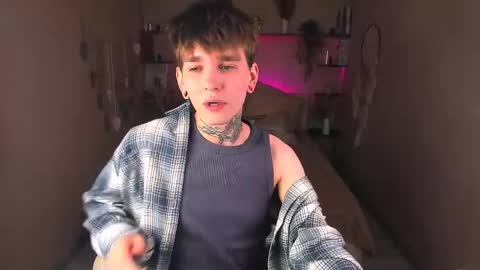 Chad online show from April 28, 2:55 pm