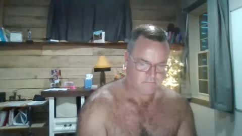 chadmichaell online show from April 16, 1:06 am