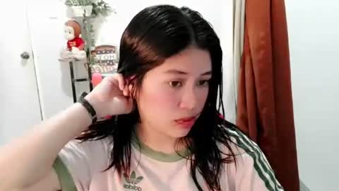 Snapshot of chakadal_xx chatting on February 18, 12:01 pm chakadal_xx online show from February 18, 12:01 pm