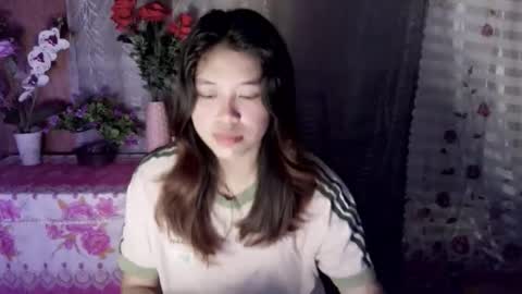 Snapshot of chakadal_xx chatting on May 2, 3:50 pm chakadal_xx online show from May 2, 3:50 pm