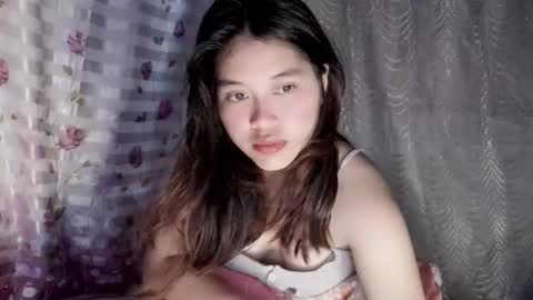 Snapshot of chakadal_xx chatting on May 12, 12:24 pm chakadal_xx online show from May 12, 12:24 pm
