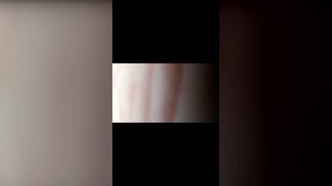 challe online show from May 15, 11:34 pm
