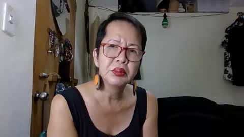 Snapshot of champaka123 chatting on September 23, 11:41 pm champaka online show from September 23, 11:41 pm