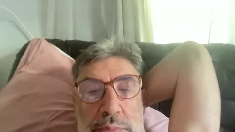 champsex305610 online show from December 15, 2:05 am