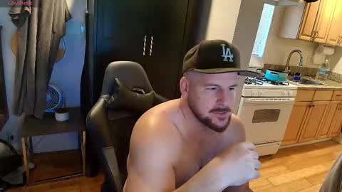 Snapshot of chance69cruise chatting on November 19, 12:32 am Chance Cruise online show from November 19, 12:32 am