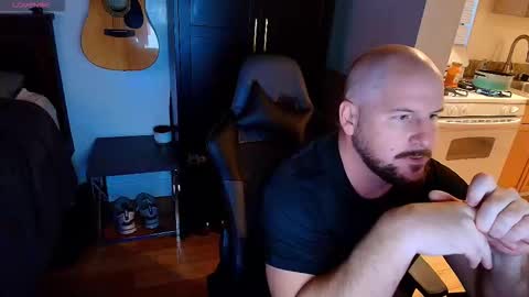 Snapshot of chance69cruise chatting on December 5, 12:52 am Chance Cruise online show from December 5, 12:52 am