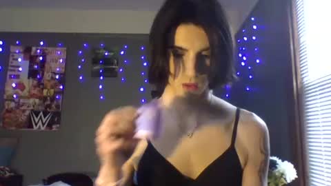 chanel2002 online show from March 7, 5:06 pm