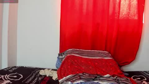 Snapshot of chanell15 chatting on December 17, 4:24 pm Fabi online show from December 17, 4:24 pm