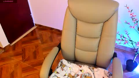 chanell online show from September 24, 9:01 am