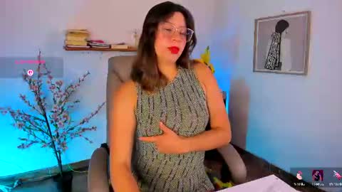 chanell online show from July 4, 9:04 am