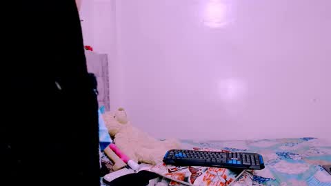 Snapshot of chanelle_07 chatting on December 6, 6:37 am Chanelle 07 online show from December 6, 6:37 am