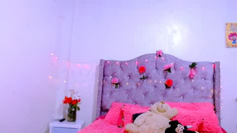 Snapshot of chanelle_07 chatting on February 4, 4:48 am Chanelle 07 online show from February 4, 4:48 am
