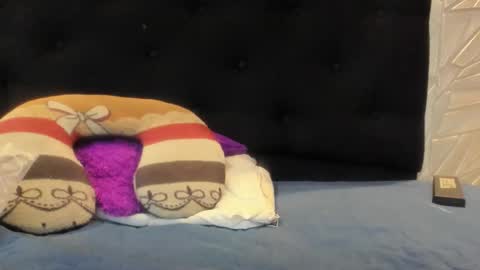 chanellejohnson_ online show from November 13, 6:18 pm