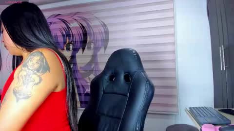 Chanel  online show from February 17, 12:01 pm