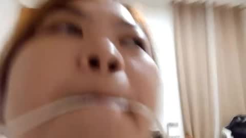 Snapshot of changnavone chatting on April 6, 11:00 am Mia online show from April 6, 11:00 am