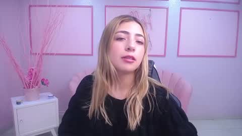 channel_blonde_a online show from December 1, 4:51 pm