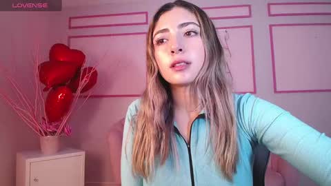 channel_blonde_a online show from February 26, 7:38 pm