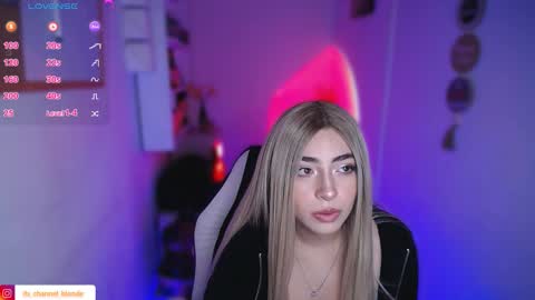 channel_blonde_a online show from February 12, 8:59 pm