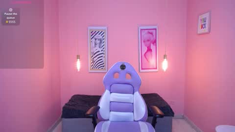 Snapshot of channtal_x chatting on March 11, 8:26 pm PVT 6TK 10PM - 6AM online show from March 11, 8:26 pm