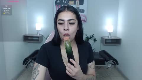 Snapshot of channtal_x chatting on March 13, 3:02 am PVT 6TK 10PM - 6AM online show from March 13, 3:02 am