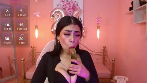 Snapshot of channtal_x chatting on March 21, 8:19 am PVT 6TK 10PM - 6AM online show from March 21, 8:19 am