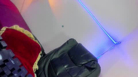 chantal_fuck online show from May 15, 11:12 pm